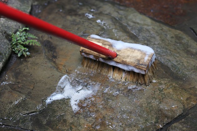 how-to-clean-flagstone-patios-hunker