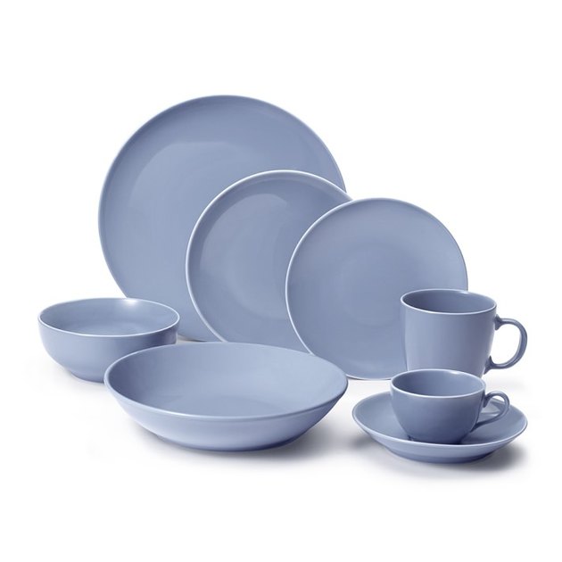 10 Modern Dinnerware Sets to Put on Your Registry | Hunker