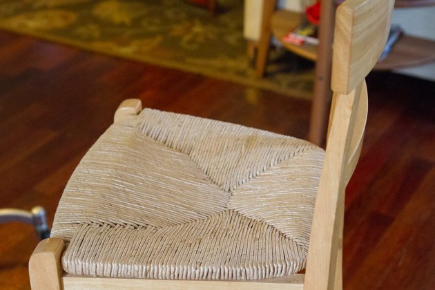 do-it-yourself-wicker-chair-repair-hunker