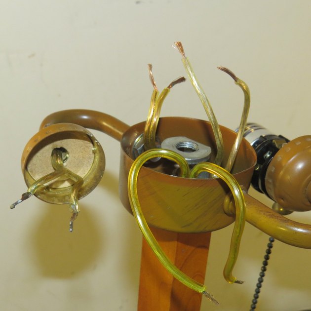 How To Wire A Lamp With Two Bulb Sockets Hunker