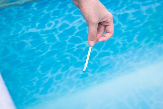 How to Raise Calcium Hardness in a Swimming Pool | Hunker