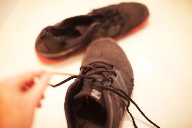 how-to-wash-sneakers-in-a-front-load-washer-hunker