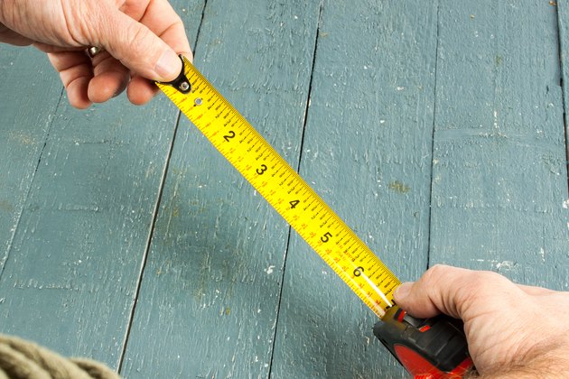 what-are-the-parts-of-a-tape-measure-hunker