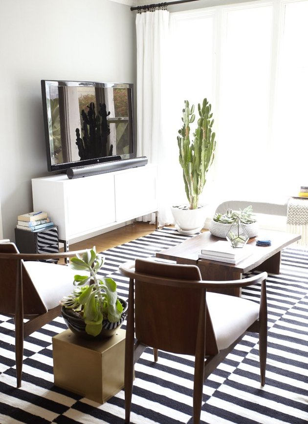 13 Budget Friendly Decor Ideas for Studio Apartments Hunker