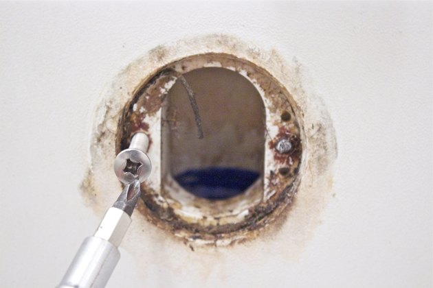 how-to-replace-a-bathtub-overflow-drain-gasket-hunker