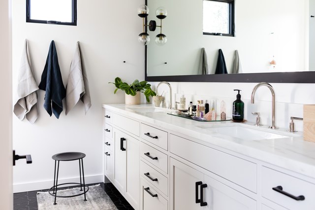 bathroom-vanity-sizes-a-homeowner-s-guide-hunker