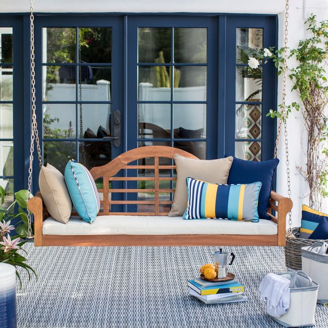 Best Porch Swings for Spring/Summer 2020 | Hunker