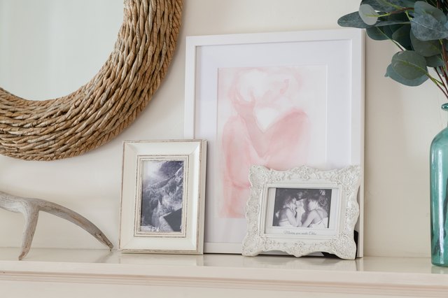 Quick Fix: How to Update the Look of Your Mantel