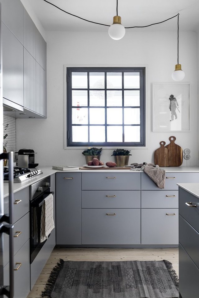 5 Small Kitchen Layout Ideas That Dare to Defy Your Lack of Square