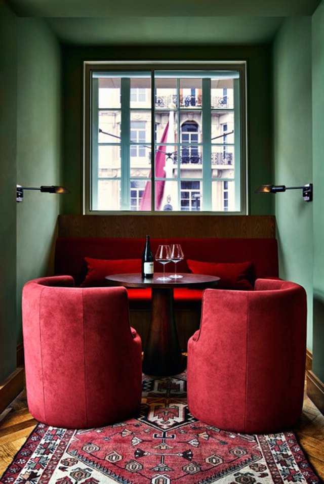 11 Red And Green Rooms That Are Surprisingly Un Tacky Hunker