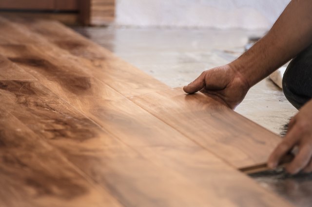 How To Lay Laminate Flooring Over An, How To Level A Floor Before Putting Down Hardwood