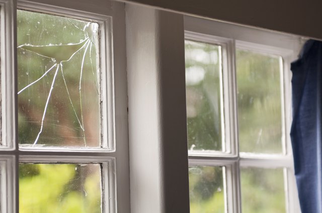 What Can Be Put On A Cracked Glass Window To Hide Or Blend The Crack ...