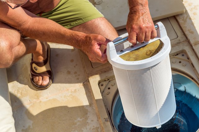 How to Backwash a Cartridge Filter Hunker