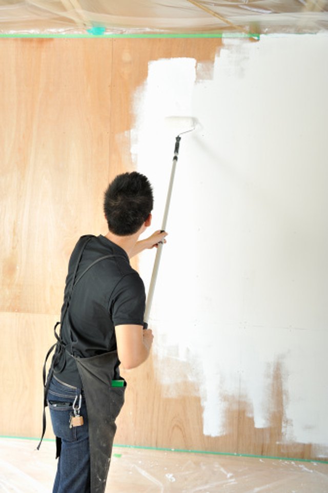 How to Remove Water & Oil Stains on Walls | Hunker