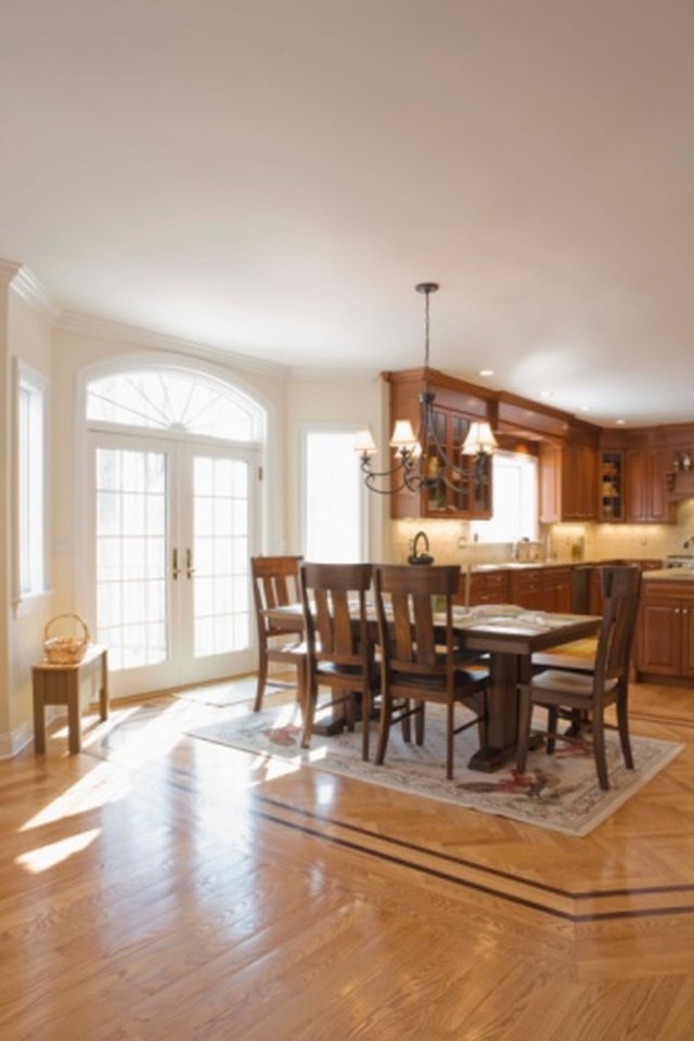 How to Remove the Cloudy Finish on a Dining Room Table ...