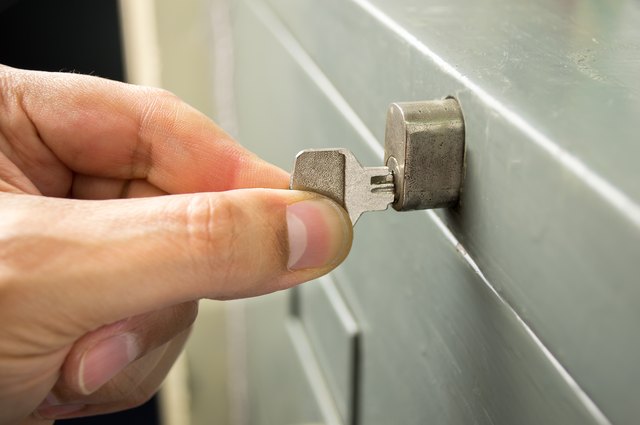 Removing file deals cabinet drawers