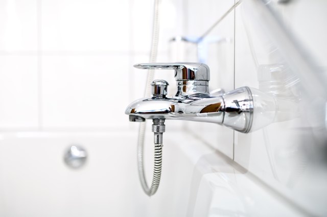 How Do I Shut My Water Off If My Shower Knob Is Broken? | Hunker