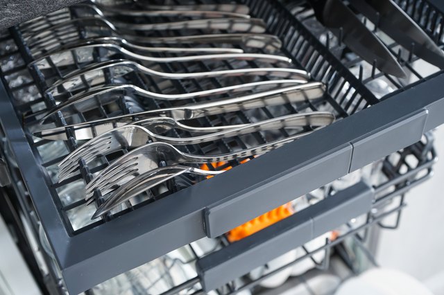 How to Unlock a Kitchenaid Quiet Superba Dishwasher | Hunker