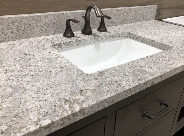 How To Remove Water Stains From Granite, How To Remove Water Marks From Granite Countertops