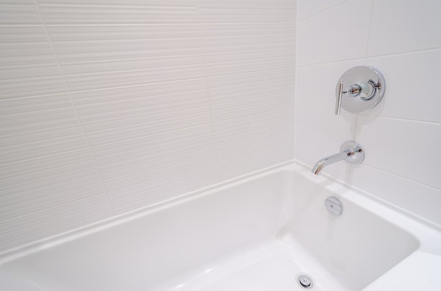 How To Remove Paint From A Bathtub Hunker, How To Paint The Outside Of An Acrylic Bathtub