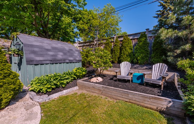 Landscaping Ideas For A Triangle Shaped Back Yard Hunker