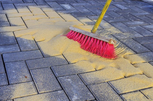 how-to-remove-polymeric-sand-from-pavers-hunker