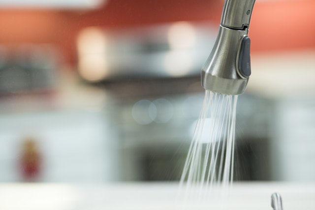 moen kitchen sink sprayer handle hose