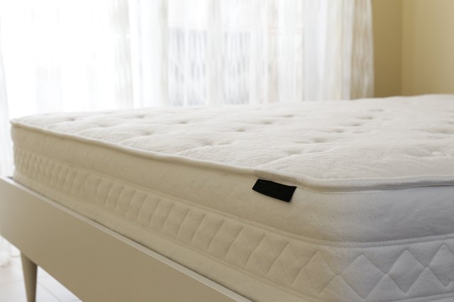 How Do I Dry a Mattress That Got Rained On? | Hunker