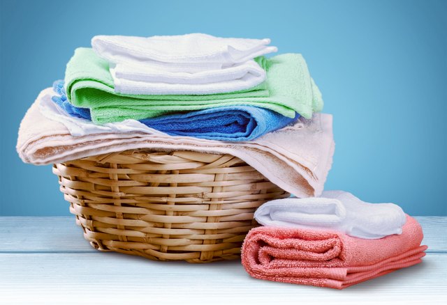 how-to-make-clothes-smell-good-in-the-dryer-hunker