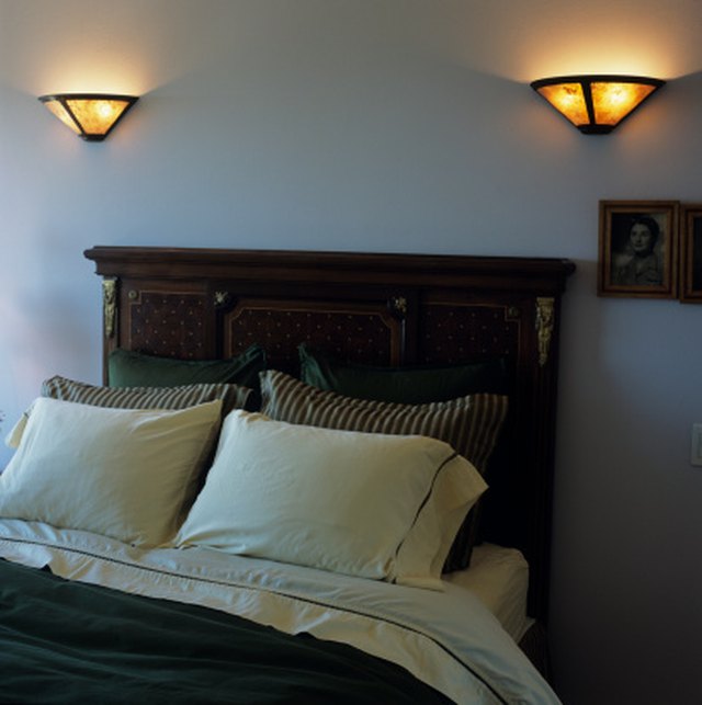 Wooden Headboard To A Metal Frame, How To Attach Headboard Rails