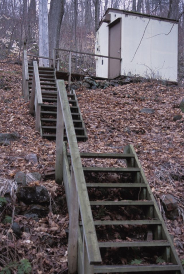 How to Build Steps on a Steep Hill Side Hunker
