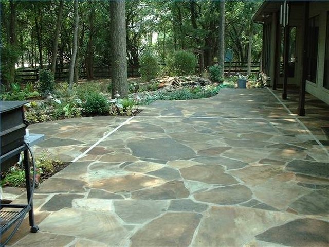 What To Use To Clean Flagstone Walkway