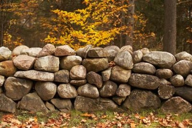 How to Install Retaining Walls With Natural Stone | Hunker
