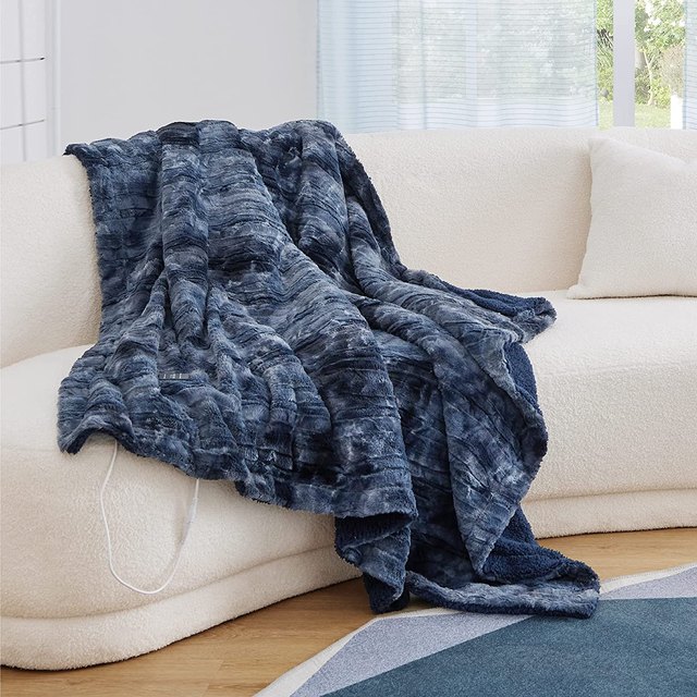 Stay Cozy All Winter With The Best Heated Blankets on Amazon Hunker