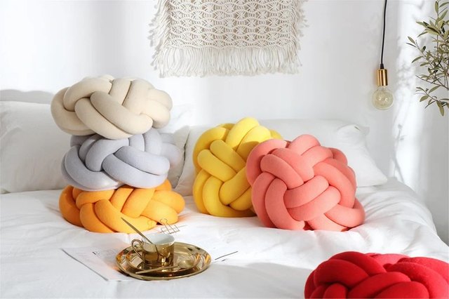 Knot sales pillow dwr