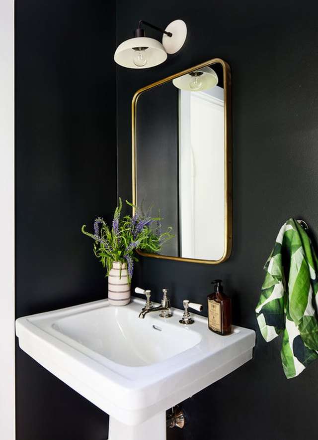 8 All Black Bathroom Design Ideas That Effortlessly Amp Up The Drama Hunker - Small Black Bathroom Designs