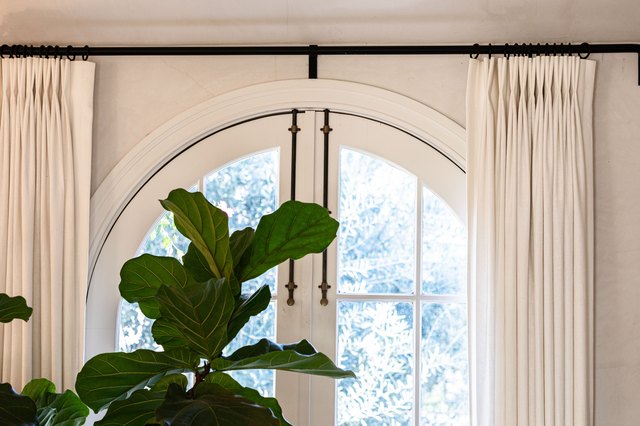 7 Tips For Choosing Curtain Rods in 2023