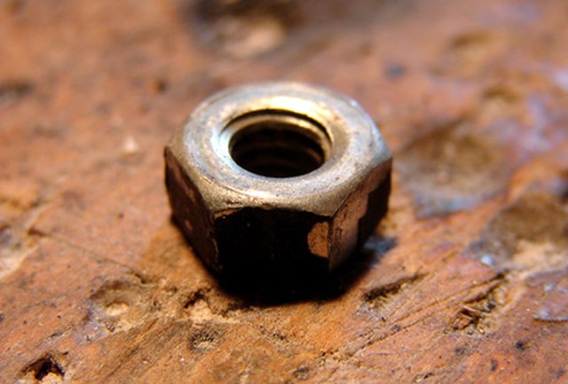 How to Determine the Right Size Socket for a Nut | Hunker