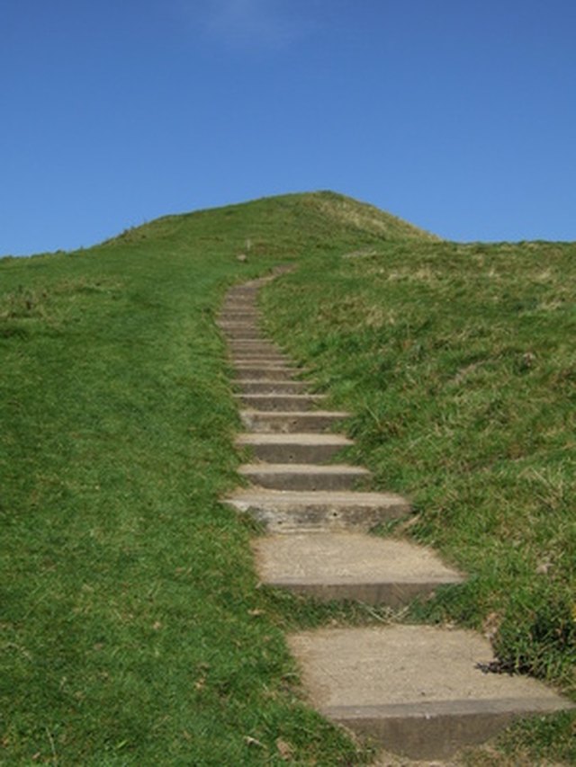 how-to-build-paver-steps-into-a-hillside-hunker