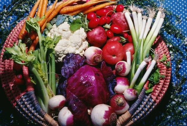 Vegetable tray