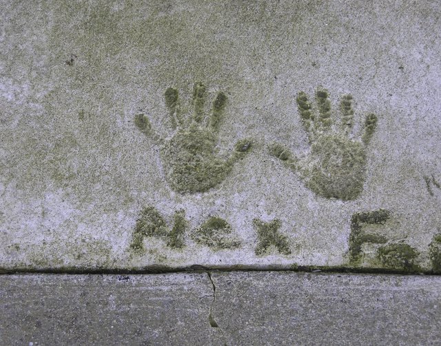 How to Put Your Name and Handprints in a Freshly Poured Driveway | Hunker
