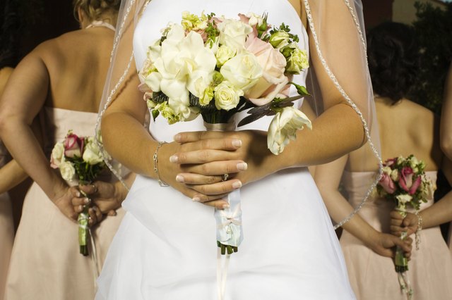 How To Preserve A Wedding Bouquet Hunker 5422