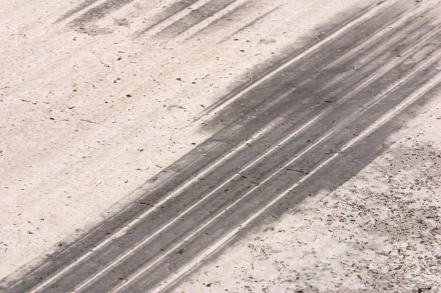 how-to-clean-tire-marks-on-driveways-hunker