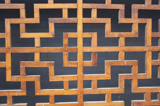 Wooden screen