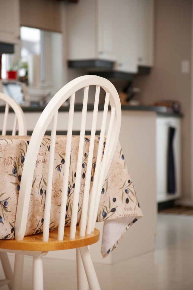 Dining room chair and table