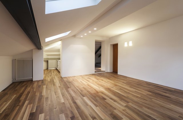 Cons to Hickory Hardwood Floors | Hunker