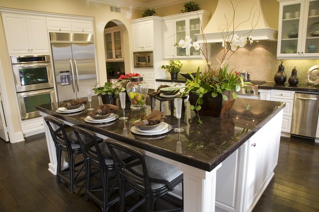 luxury home kitchen