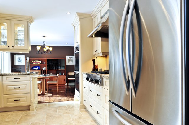 does a refrigerator need a special outlet