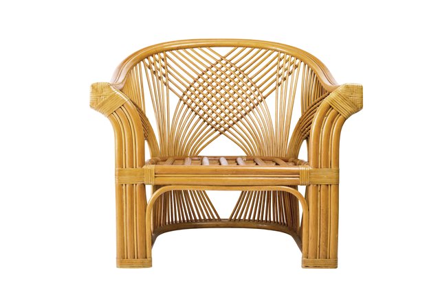 what-is-the-difference-between-rattan-wicker-hunker