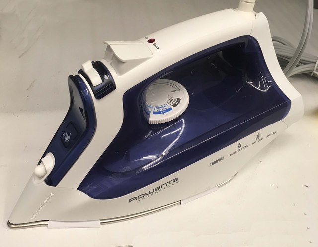 Instructions for the Rowenta Self-Cleaning Iron | Hunker